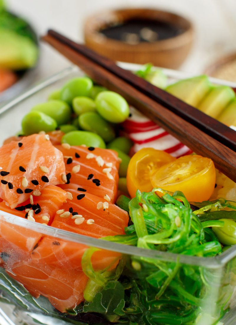 Hawaiian salmon poke salad